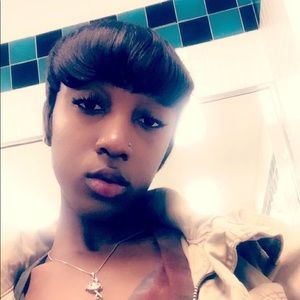 Meet your Posher, Deja